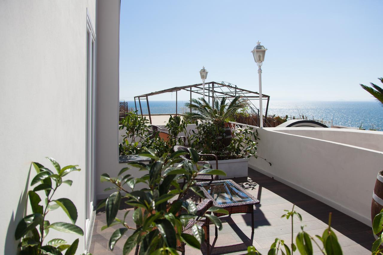 Casa Restino Bed & Breakfast Torre del Greco Exterior photo