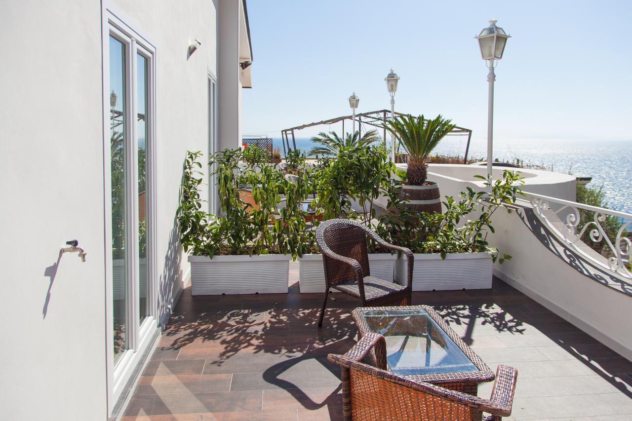 Casa Restino Bed & Breakfast Torre del Greco Exterior photo